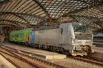 193 997 mit Flixtrain nach Hamburg in Köln Hbf, am 22.02.2020.