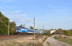 193 291  Linda  mit EC 174  Robert Schuhmann  (Praha hl.n.-Hamburg-Altona) am 09.10.2018 bei Dersenow