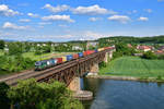 193 251 mit einem Containerzug am 19.05.2020 bei Mariaort.