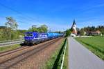 193 792 mit einem Kesselzug am 26.04.2020 bei Hausbach.