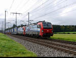 SBB - Loks 193 473 + 193 476 vor Güterzug unterwegs bei Lyssach am 28.09.2020