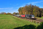 193 702 + 193 3xx mit einem KLV am 31.10.2020 bei Vogl.