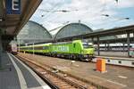 Dispolok Siemens Vectron 193 604-6 mit dem Flixtrain76333 in Frankfurt am 02.07.21