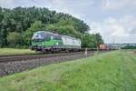 193 758-0 mit Container in Richtung Süden bei Himmelstadt am 17.08.2021