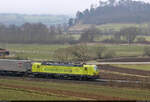 193 552-7 (Siemens Vectron) fährt verantwortungsvoll mit Sattelaufliegern am Burgstein bei Dollnstein Richtung Ingolstadt.