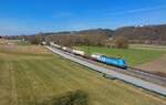 193 753 mit einem Containerzug am 21.03.2023 bei Einöd.