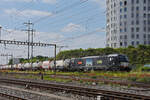 Siemens Vectron 193 716-8 durchfährt am 25.05.2023 den Bahnhof Pratteln.