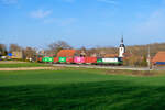 193 210 ELL/WLC mit einem Containerzug bei Gntzheim Richtung Ansbach, 31.03.2021