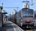 Hier ist eine BR 193 109 der SBB Cargo International mit einem Güterzug in Bonn Beuel auf Gleis  1 in Richtung Koblenz