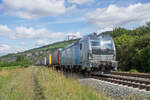 6193 150-0 mit einem Aufliegerzug bei Thüngersheim am 17.07.2024.