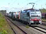 SBB CARGO 193 139 mit KLV-Zug in DÜ=Rath, 04.10.2024