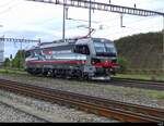 SBB - Lok 91 80 6 193 546-9  unterwegs in Pratteln am 2024.09.30 ... Standort des Fotografen ausserhalb der Geleise auf der Strasse