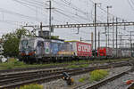 Siemens Vectron 193 282-1 durchfährt am 09.09.2024 den Bahnhof Pratteln.