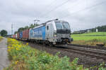 6193-117-9 ist am 12.09.2024 mit einem Containerzug bei Kerzell in Richtung Norden unterwegs.