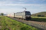 X4 E-612 (6193 612-9) mit einem Containerzug bei Retzbach-Z.am 16.10.2024.