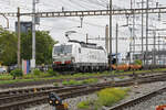 Siemens Vectron 193 597-2 durchfährt am 10.09.2024 den Bahnhof Pratteln.