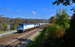 193 684 + 383 208 mit einem Getreidezug am 24.10.2024 bei Sandbach.