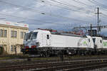 Siemens Vectron 193 309-0 durchfährt am 09.01.2025 den Bahnhof Pratteln.