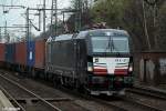 SIEMENS-VECTRON 193 871 zog einen intermodal am 28.03.14 durch hh-harburg