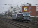 MRCE/Bräunert 193 875 & Railpool/Bräunert 185 691 als Tfzf von Münster nach Köln in Münster Hiltrup aus Richtung Münster kommend. Viele Grüße zurück an den Tf! (16.03.2015)