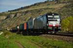 X4E -878 (193 878) mit einen Containerzug in Richtung Süden unterwegs gesehen am 15.04.15 bei Thüngersheim.