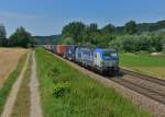 193 881 mit DGS 41139 am 19.07.2015 bei Seestetten.