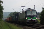 193 233 mit Containerzug am 17.6.16 auf der Rollbahn bei Natrup-Hagen