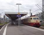 Am 30.5.14 verließ 103 113 den Stuttgarter Hauptbahnhof mit ihrem InterCity nach Münster Westfalen. 