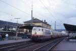 103192 mit EC 77  Mont Blanc  am 18.7.1987 um 14.10 Uhr durch Bahnhof Wächtersbach in Richtung Frankfurt.