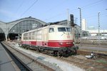Ein hoher Schadbestand bei der Baureihe 101 brachte die Baureihe 103 im Jahr 2003 zurück in den Plandienst. Am 24.06.2003 wartete 103 167 im Vorfeld des Leipziger Hauptbahnhofes auf neue Aufgaben.