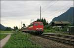 110 351 ist mit dem Abendlichen RE 30107 von Mnchen Hbf nach Kufstein unterwegs.