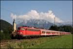 110 292 (9180 6101 292-0 D-DB) ist mit ihren n-Wagen auf dem Rckweg nach Rosenheim. (07.08.2009)