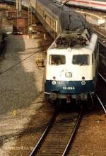 110 459-5 in 1992, Einfahrt Hamburg-Hauptbahnhof
