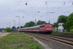 110 401-7 mit dem RE 10450 von Dsseldorf nach Aachen bei der Abfahrt in Rheydt Hbf am 18.05.2012