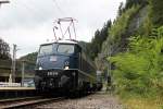 E10 348 aus der Froschperspektive am 13.09.2014 bei den Triberger Bahnhofstagen.