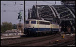 110356 fährt mit dem D 1445 am 26.4.1990 um 14.56 Uhr in den HBF Köln ein.