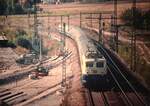 28.09.1990 110 122-9 mit D-Zug Fotostandplatz auf der SFS-Brücke  8 Monate vor der Eröffnung der SFS Stuttgart-Mannheim am 31.05.1991,danach Rückbau der Strecke bis Vaihingen-Nord Enz