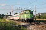 Am 15.7.2022 war GfF-110 292  Rewe  mit einem bunt zusammengewürfelten Sonderzug auf dem Weg von Leipzig nach Nürnberg.