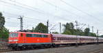 Ein Charter-Sonderzug mit DB 111 122-8 (NVR-Nummer: 91 80 6111 122-8 D-DB) am 10.07.19 Bahnhof Hamburg-Harburg. Welcher Sonderzug da unterwegs war ist mir nicht bekannt.