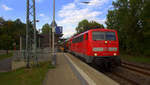 111 096 DB kommt mit dem RE4 Verstärkerzug von Düsseldorf-Hbf nach Aachen-Hbf und kommt aus Richtung