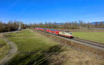 111 212 mit einem RE3 am 29.01.2024 bei Schwarzwöhr. 