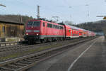 Regelmäßig mit Elok der Baureihe 111 wird der RB16 gefahren, der etwa um 12.30 in München Hbf abfährt und Treuchtlingen planmäßig um 14.20 erreicht.