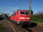 Aufnahme der 111 117 - 8 vom 21.09.2007 im Bahnhof Oberhausen-Sterkrade. Sie zog RB 20543 von Emmerich nach Duisburg Hbf.