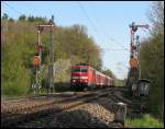 Am Morgen des 3.04.2008 zog 111 164-0 einen der wegen der Streckensperrung der Murrbahn umgeleiteten RE´s von Nrnberg Hbf nach Stuttgart Hbf.