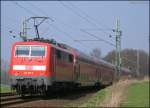 111 011 mit dem RE10427 nach Dortmund zwischen Herzogenrath und bach, direkt an der hollndischen Grenze 1.4.2009