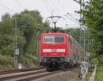 111 122-8 schiebt den RE10114 aus Hamm nach Aachen kurz hinter dem Bahnhof Langerwehe weiter nach Eschweiler Hbf, 2.8.10