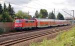 111 132 zieht am 14.08.10 einen Regionalzug durch Ahlten Richtung Lehrte.