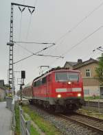 111 010 mit RE4 bei der Durchfahrt in Wickrath.