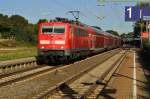 Im Bahnhof Lindern macht sich gerade die 111 149 wieder auf den Weg nach Aachen Hbf am Sonntagnachmittag den 29.9.2013