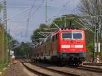 111 129 schiebt am 14.04.2014 den RE4 auf der KBS 485 von Aachen West nach Herzogenrath.